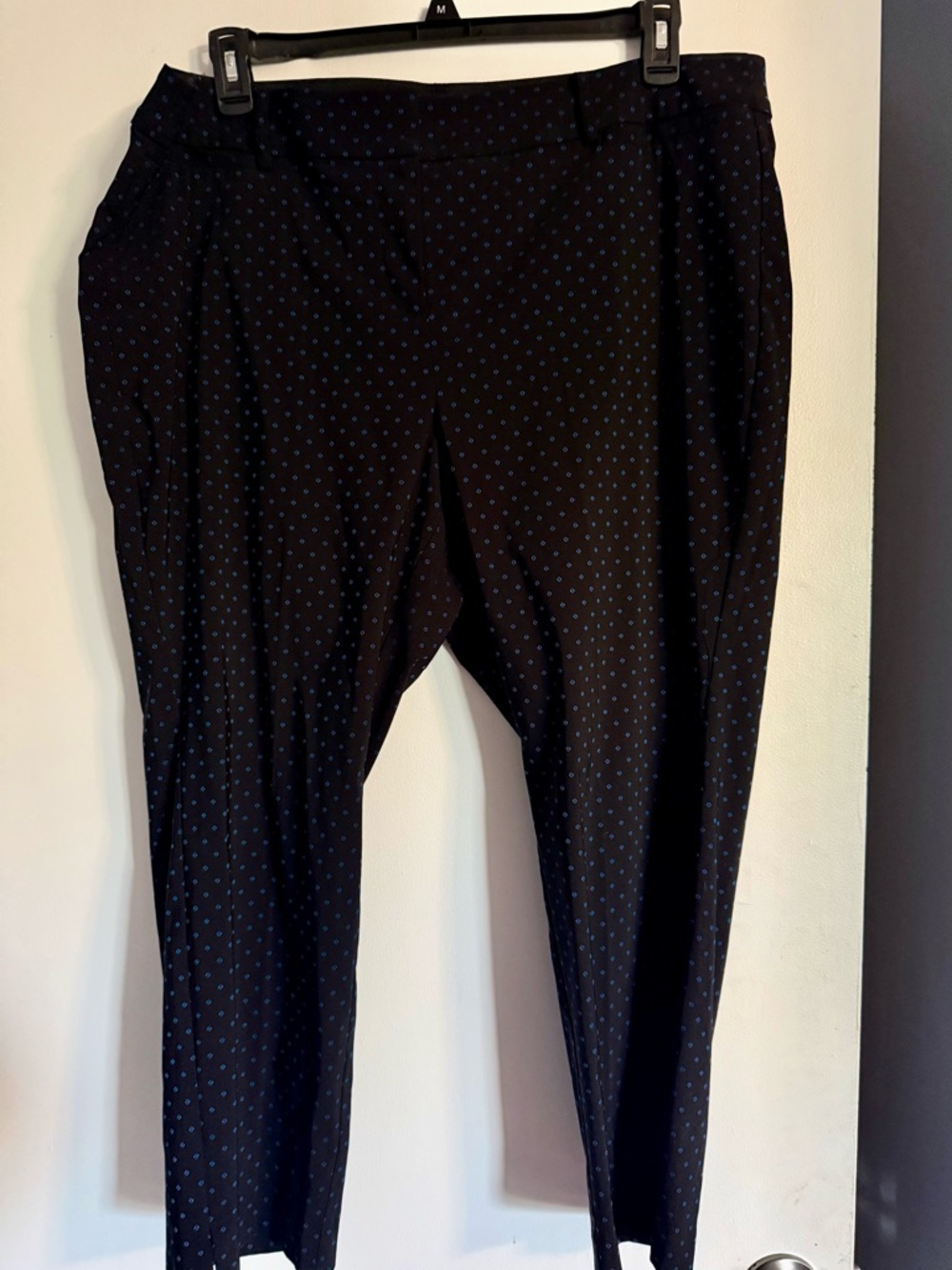Sz 20P Lane Bryant 4-Season Slim Ankle Pant